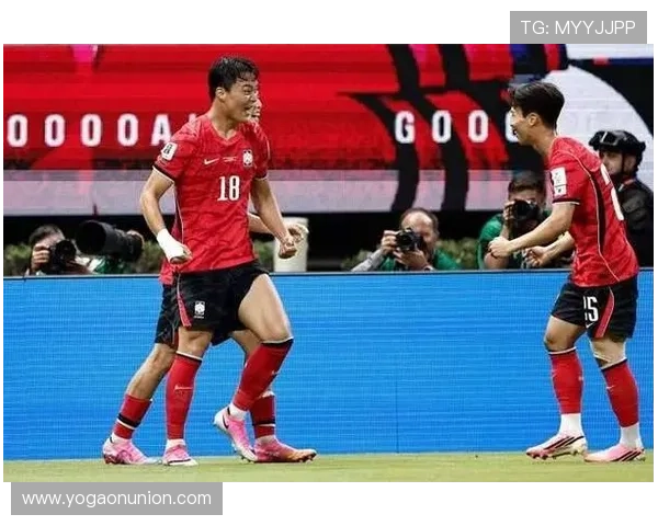 韩国对阵南非熬夜看球:世界杯赛场上的激烈角逐与精彩瞬间回顾 韩国对阵南非熬夜看球:世界杯赛场上的激烈角逐与精彩瞬间回顾